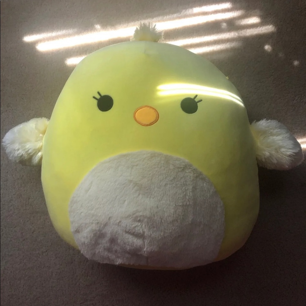 aimee the chick 16’ inch squishmallow